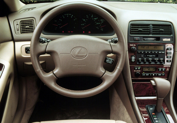 Images of Lexus ES 300 1997–2001