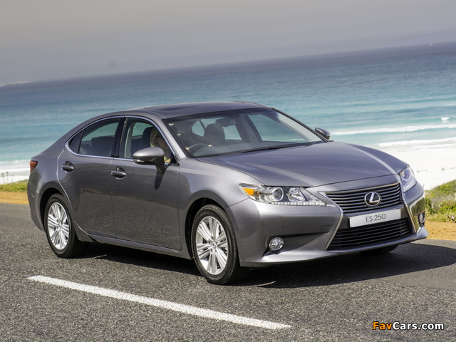 Images of Lexus ES 250 ZA-spec 2013 (640 x 480)