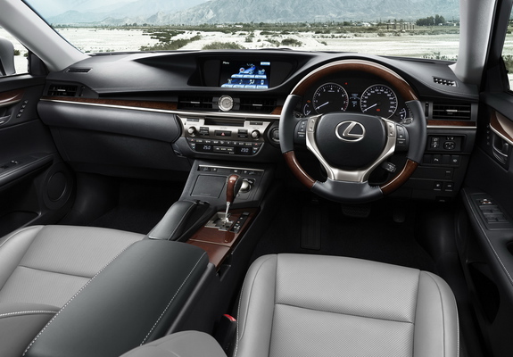 Images of Lexus ES 350 AU-spec 2013