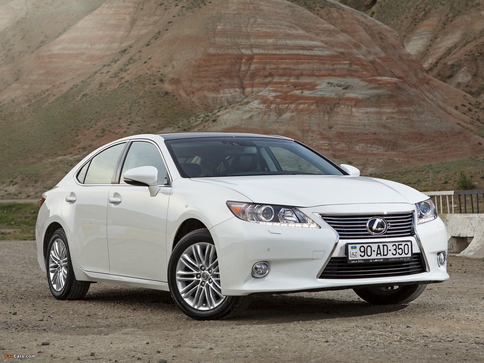 Images of Lexus ES 350 CIS-spec 2013 (1600 x 1200)