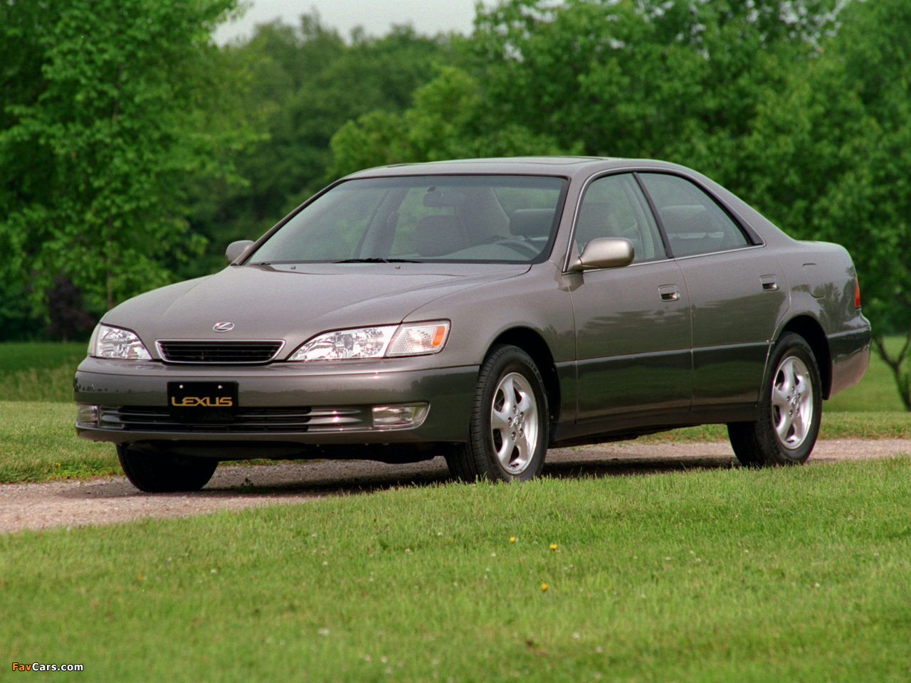 Lexus ES 300 1997–2001 images (1280 x 960)
