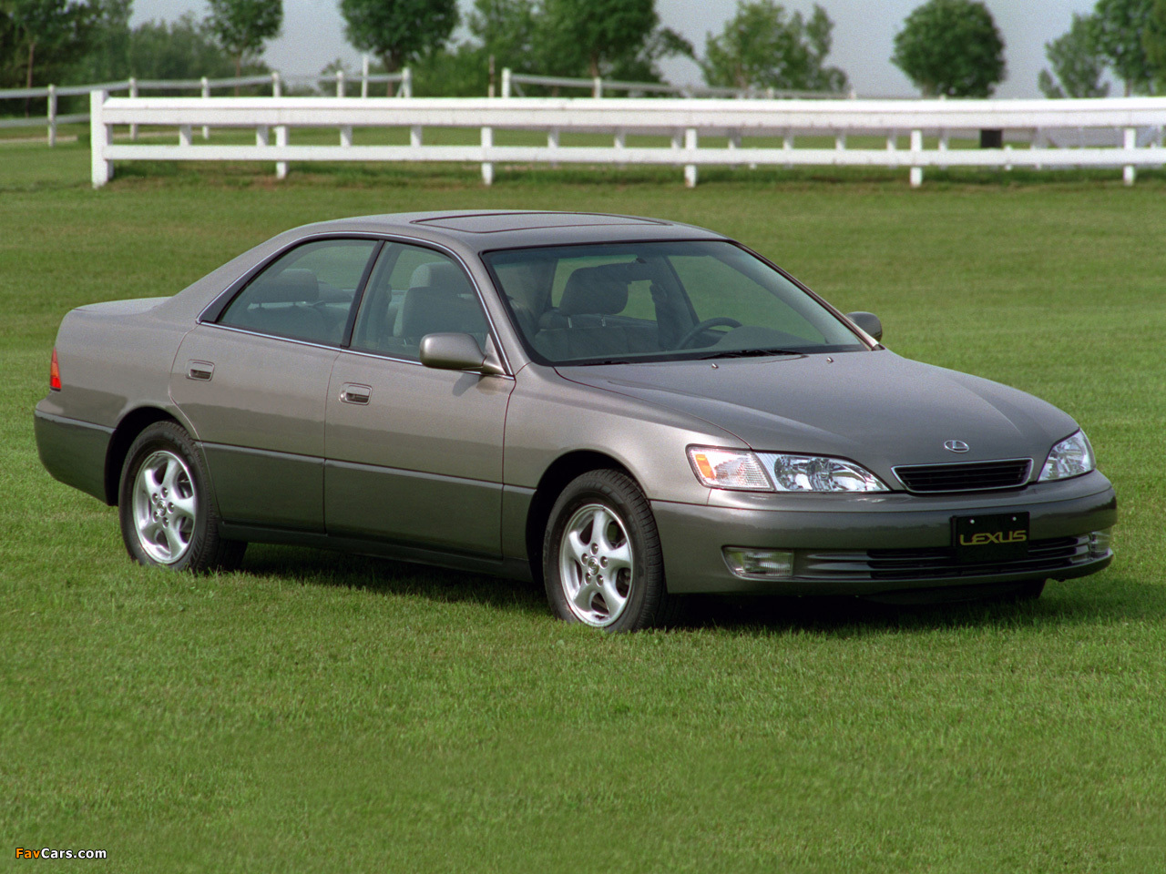 Lexus ES 300 1997–2001 photos (1280 x 960)