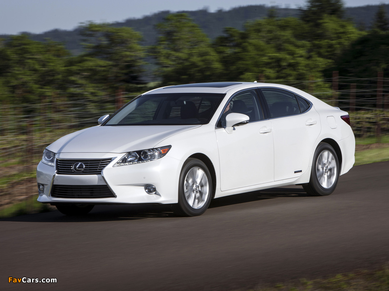 Lexus ES 300h 2012 photos (800 x 600)