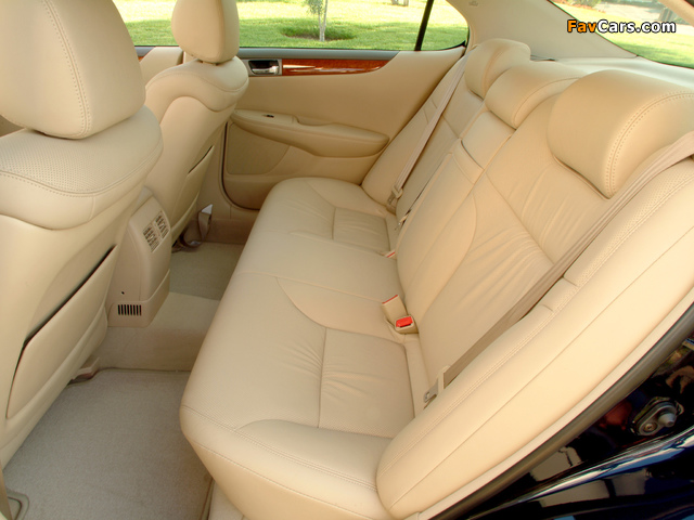 Photos of Lexus ES 330 2004–06 (640 x 480)