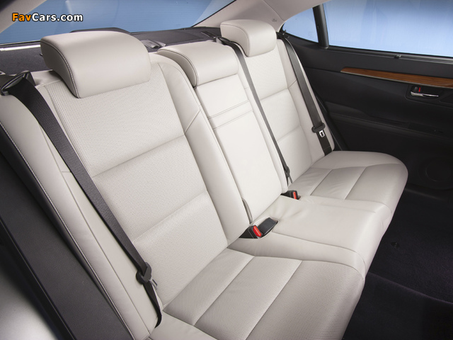 Photos of Lexus ES 300h 2012 (640 x 480)