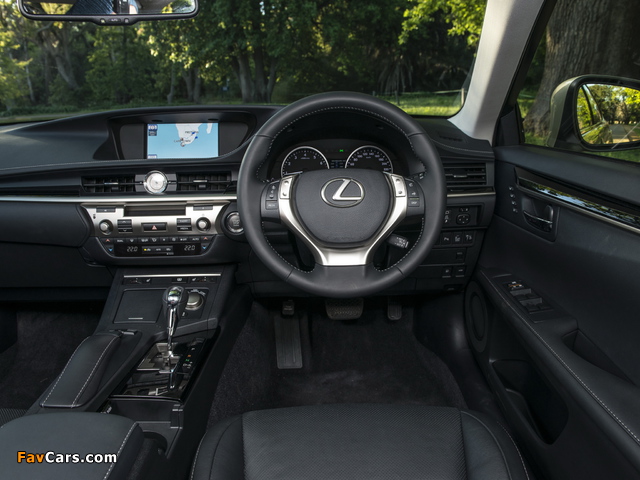Photos of Lexus ES 250 ZA-spec 2013 (640 x 480)