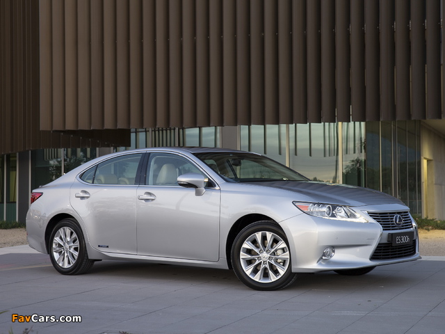 Pictures of Lexus ES 300h AU-spec 2013 (640 x 480)