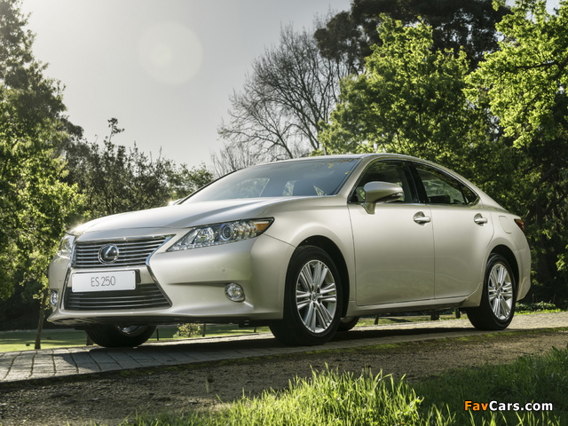 Pictures of Lexus ES 250 ZA-spec 2013 (640 x 480)