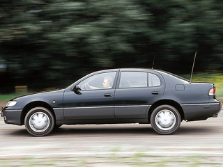 Lexus GS 300 EU-spec 1993–97 photos