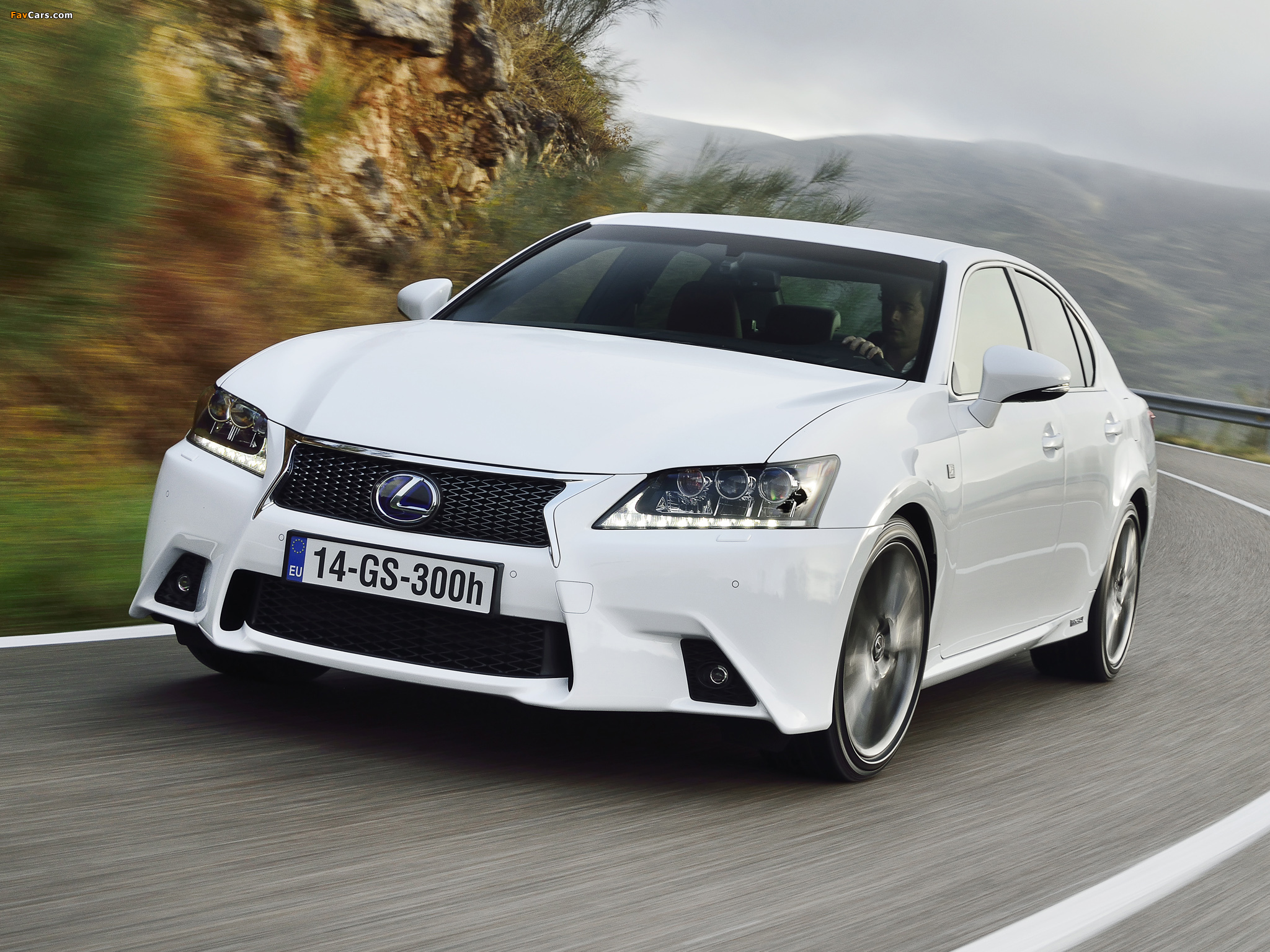 Lexus GS 300h F-Sport 2013 photos (2048 x 1536)