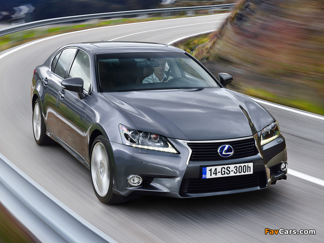 Lexus GS 300h 2013 photos (640 x 480)