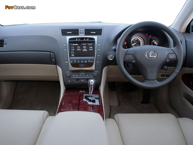 Photos of Lexus GS 300 SE ZA-spec 2008–12 (640 x 480)