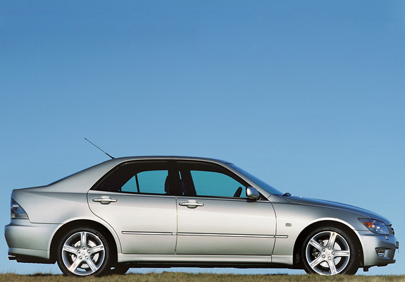 Images of Lexus IS 200 UK-spec (XE10) 1999–2005