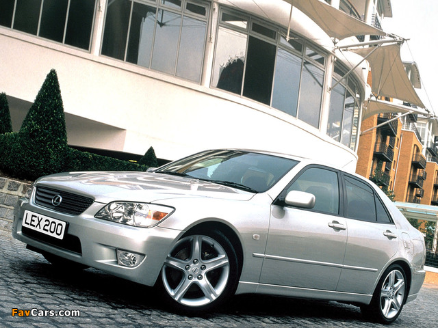 Images of Lexus IS 200 UK-spec (XE10) 1999–2005 (640 x 480)