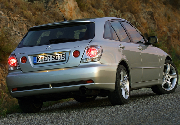 Images of Lexus IS 200 SportCross EU-spec (XE10) 2002–05