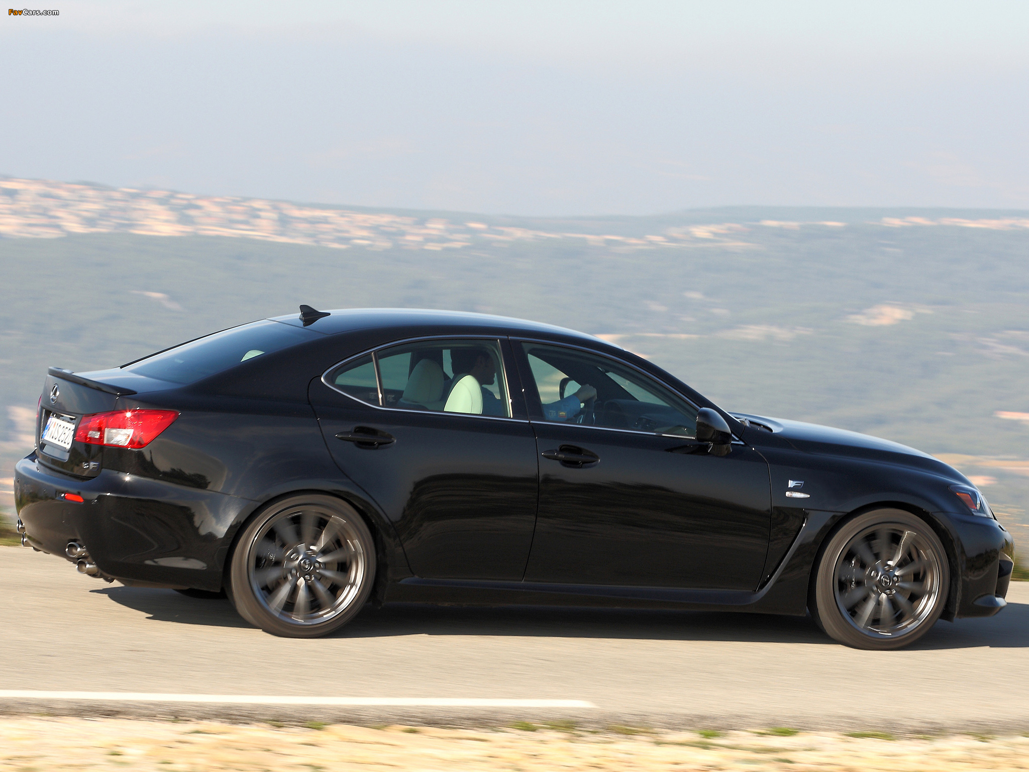 Images of Lexus IS F EU-spec (XE20) 2010–13 (2048 x 1536)