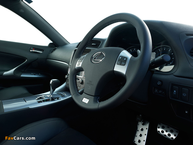 Images of Lexus IS 250 UK-spec (XE20) 2010–13 (640 x 480)