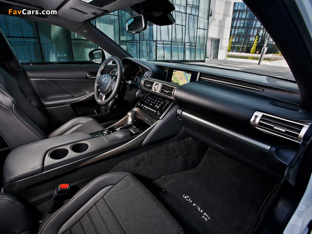 Images of Lexus IS 300h F-Sport EU-spec (XE30) 2013 (640 x 480)