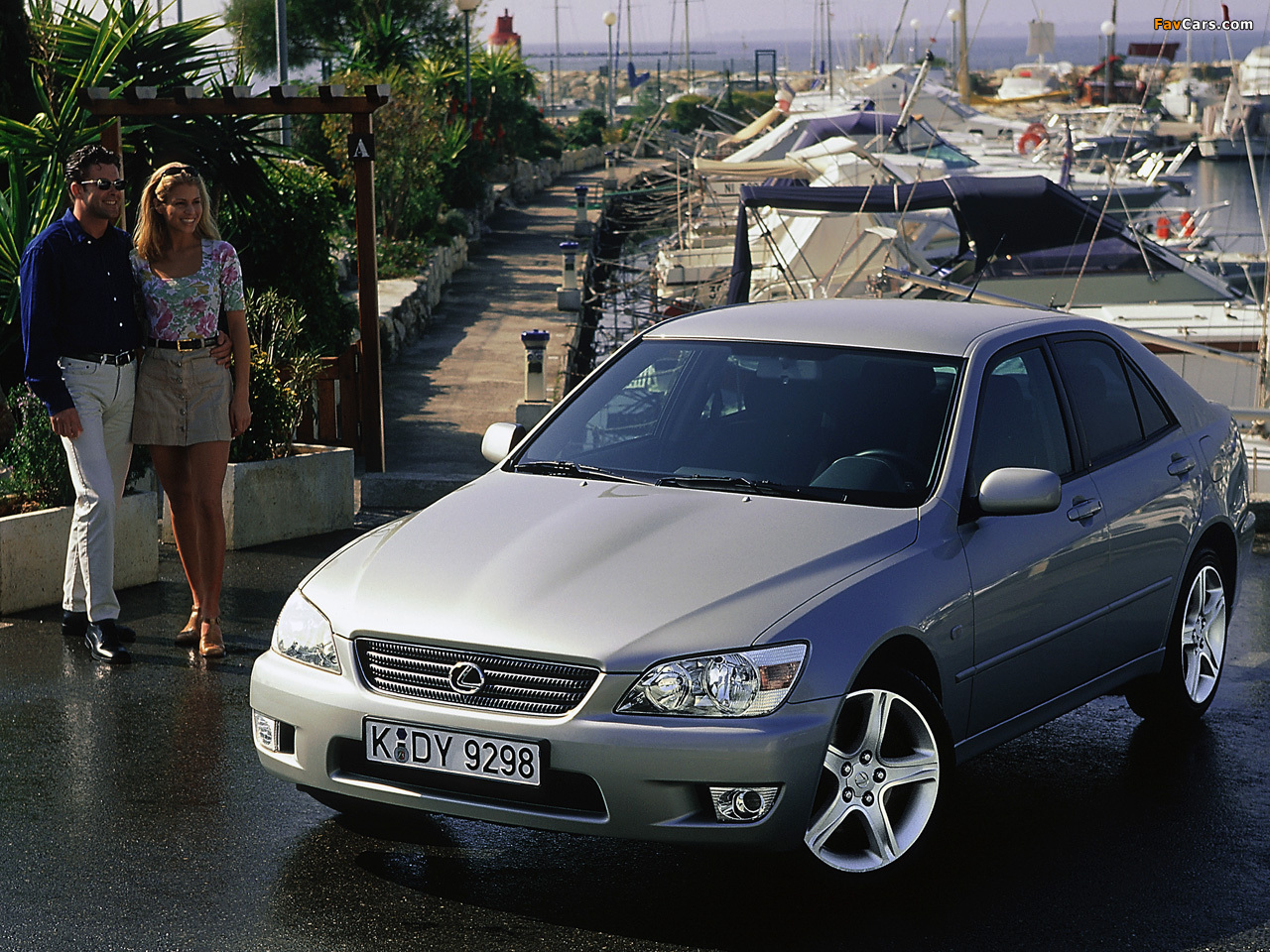 Lexus IS 200 (XE10) 1999–2005 images (1280 x 960)