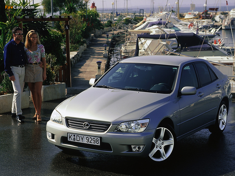 Lexus IS 200 (XE10) 1999–2005 images (800 x 600)