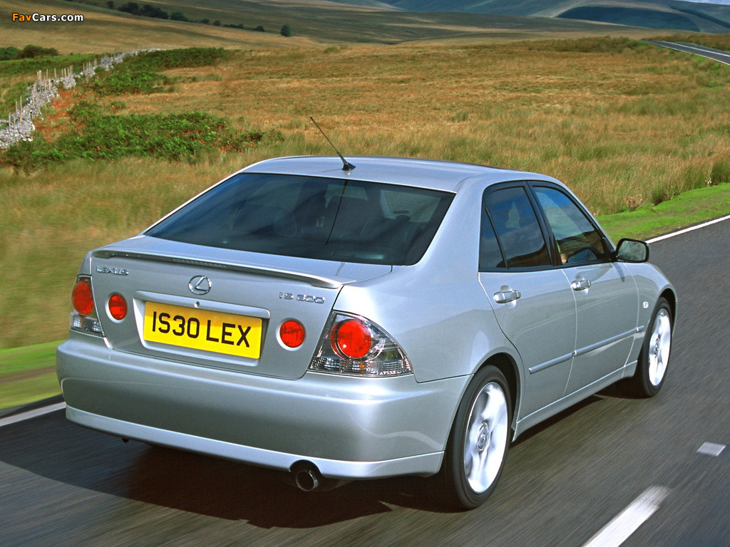 Lexus IS 300 UK-spec (XE10) 2001–05 images (1024 x 768)