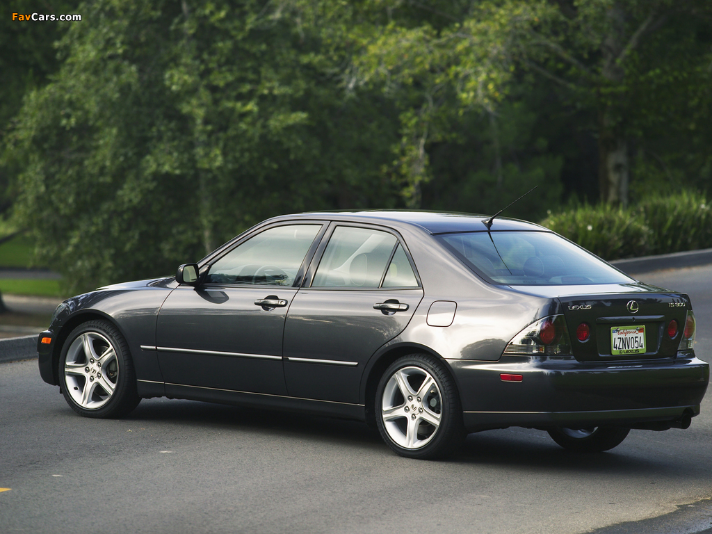 Lexus IS 300 (XE10) 2001–05 images (1024 x 768)