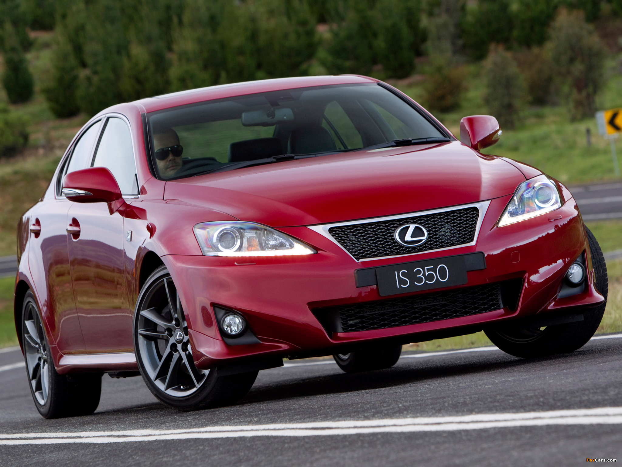 Lexus IS 350 F-Sport AU-spec (XE20) 2010–13 images (2048 x 1536)