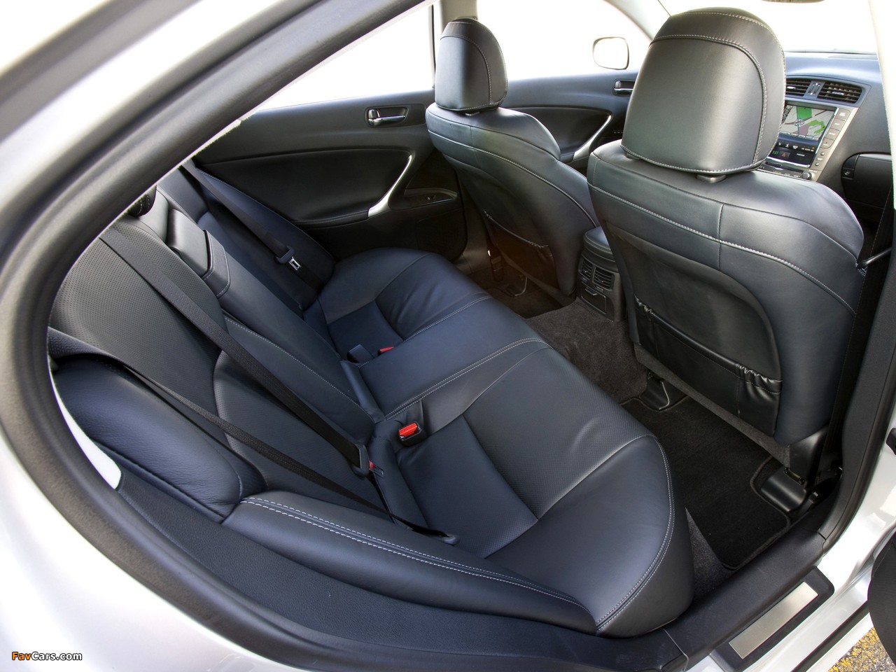 Lexus IS 350 AWD (XE20) 2010–13 photos (1280 x 960)