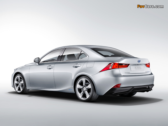 Lexus IS 300h EU-spec (XE30) 2013 images (640 x 480)