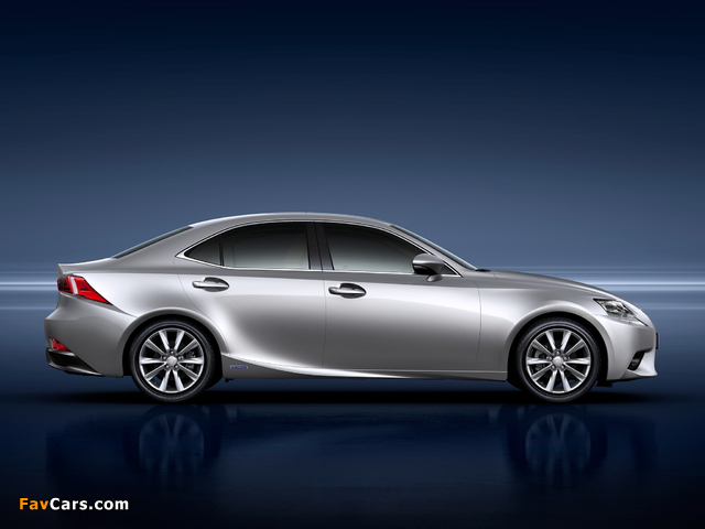 Lexus IS 300h EU-spec (XE30) 2013 photos (640 x 480)