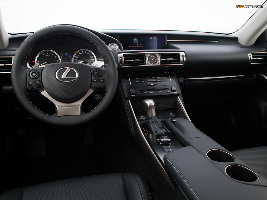 Lexus IS 250 EU-spec (XE30) 2013 pictures (1024 x 768)