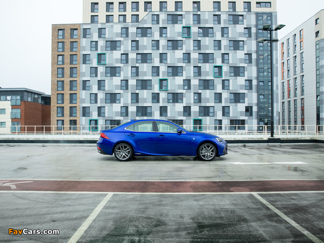 Lexus IS 300h F SPORT UK-spec 2016 images (640 x 480)