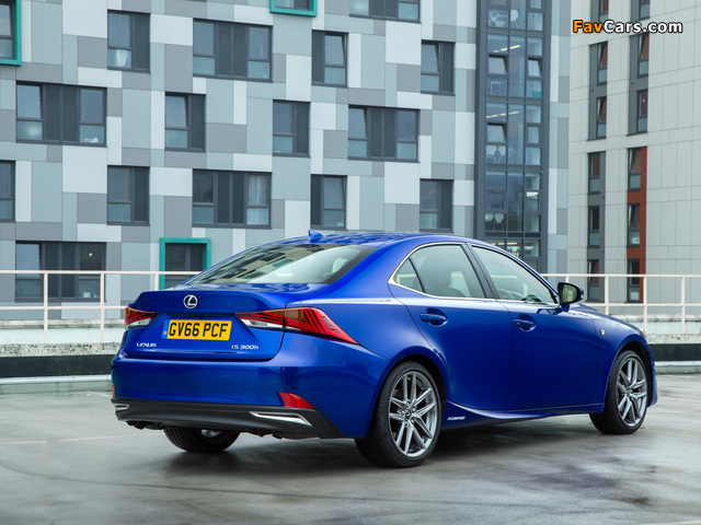 Lexus IS 300h F SPORT UK-spec 2016 photos (640 x 480)