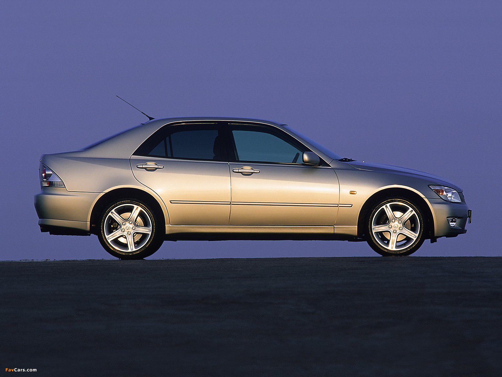 Photos of Lexus IS 200 EU-spec (XE10) 1999–2005 (1600 x 1200)