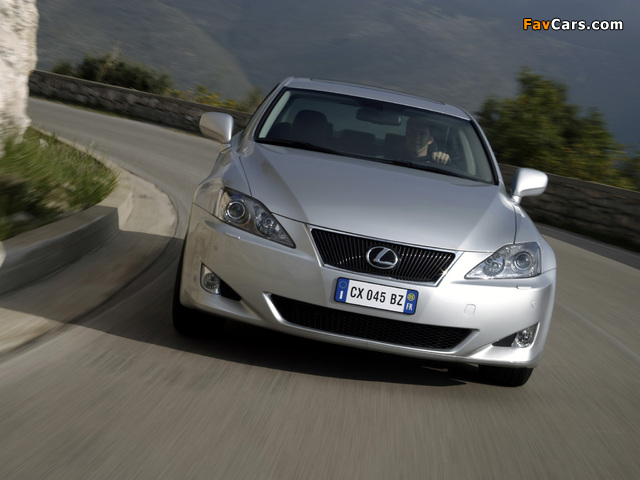 Photos of Lexus IS 250 EU-spec (XE20) 2005–08 (640 x 480)