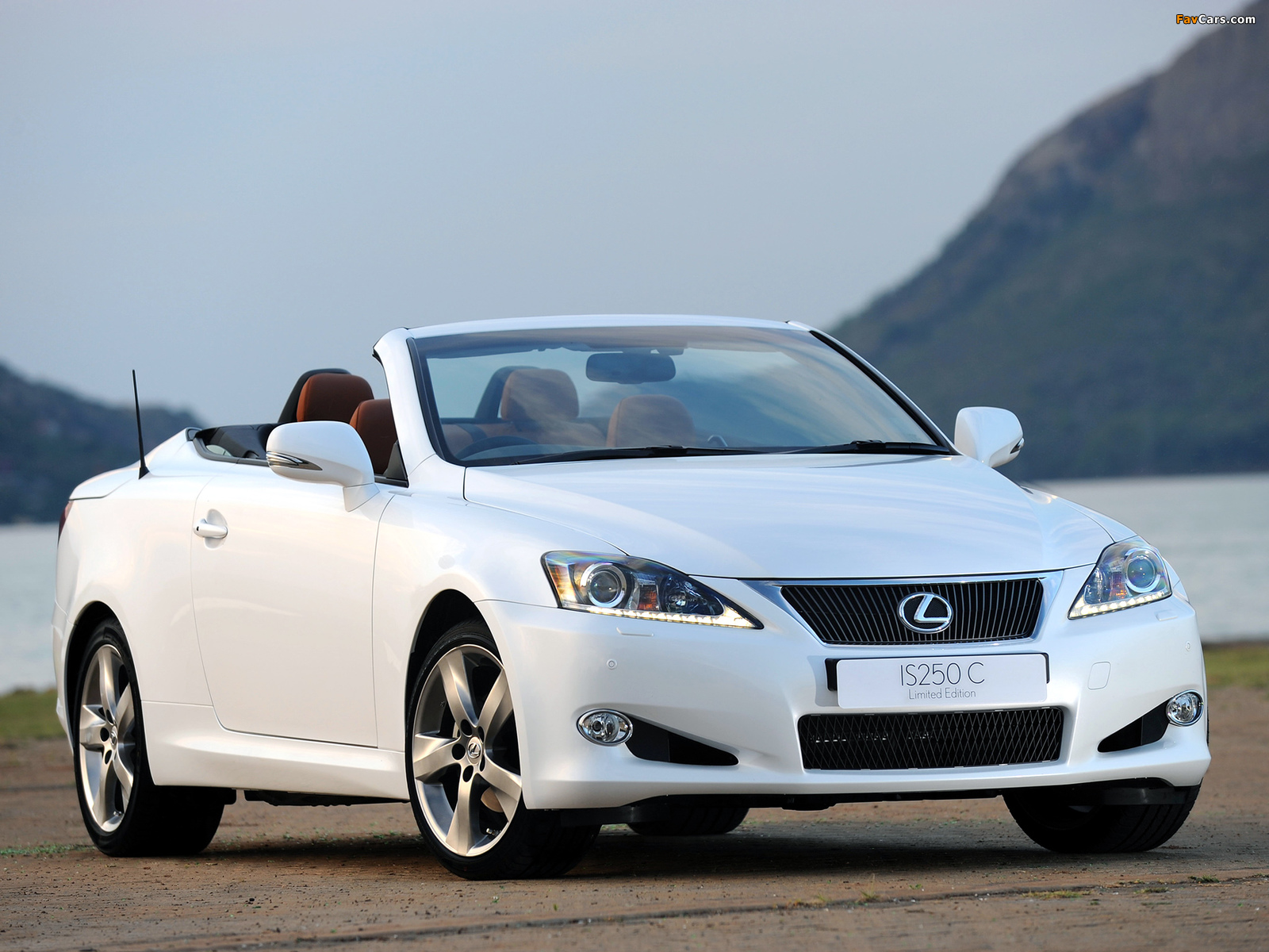 Photos of Lexus IS 250C Limited Edition (XE20) 2011 (1600 x 1200)