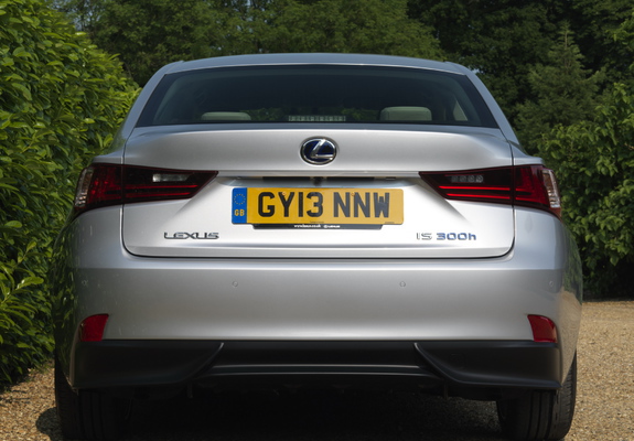 Photos of Lexus IS 300h UK-spec (XE30) 2013