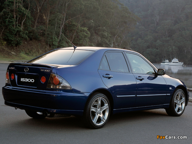 Pictures of Lexus IS 300 AU-spec (XE10) 2001–05 (640 x 480)