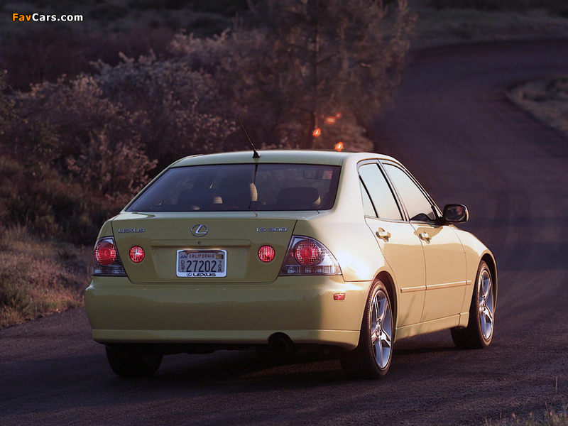 Pictures of Lexus IS 300 (XE10) 2001–05 (800 x 600)