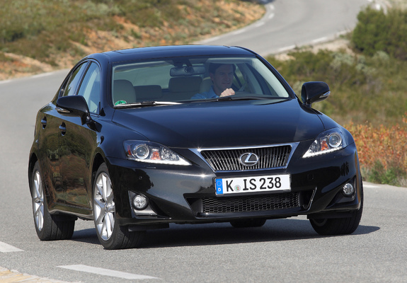 Pictures of Lexus IS 200d (XE20) 2010–13