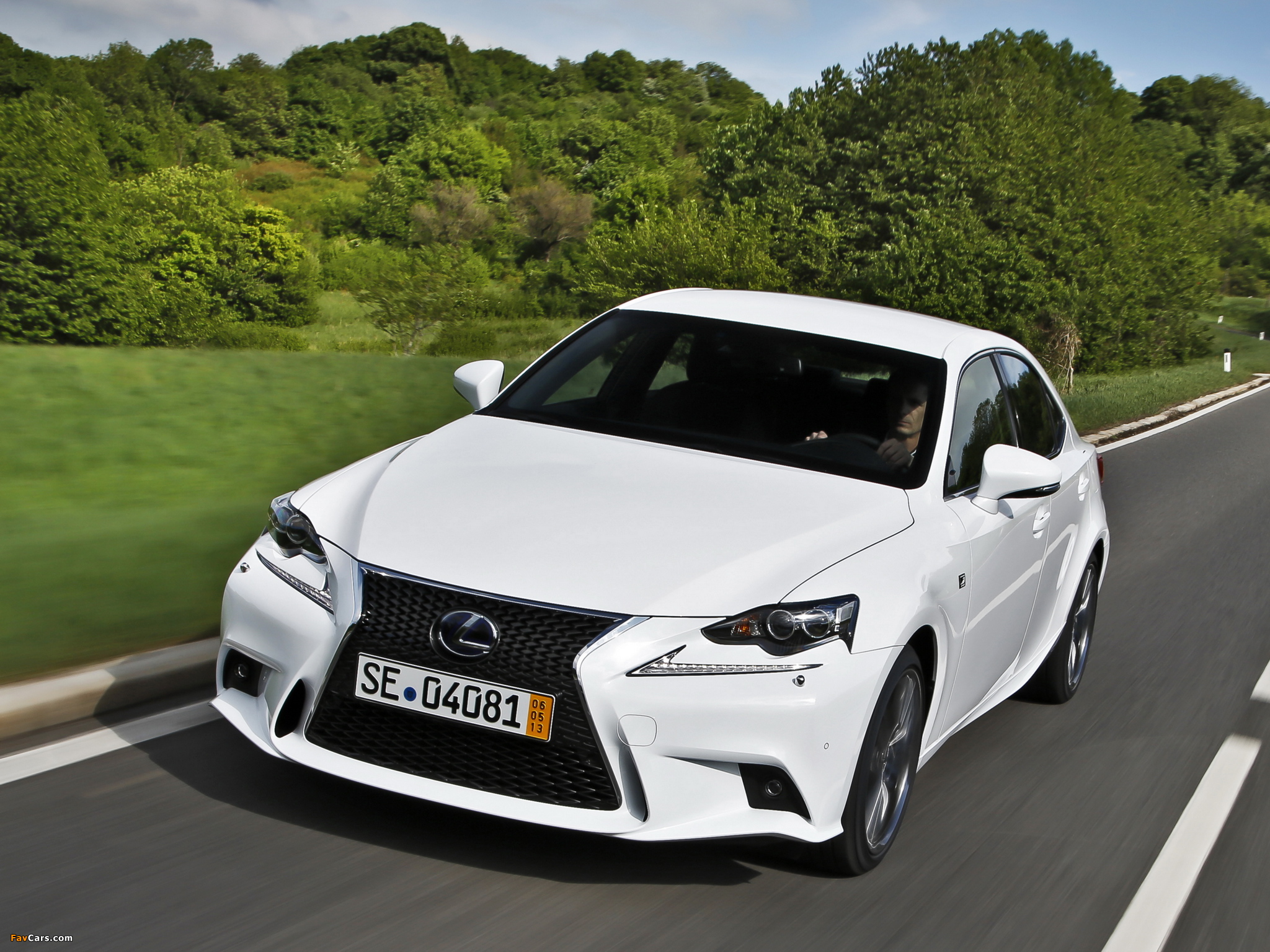 Pictures of Lexus IS 300h F-Sport EU-spec (XE30) 2013 (2048 x 1536)