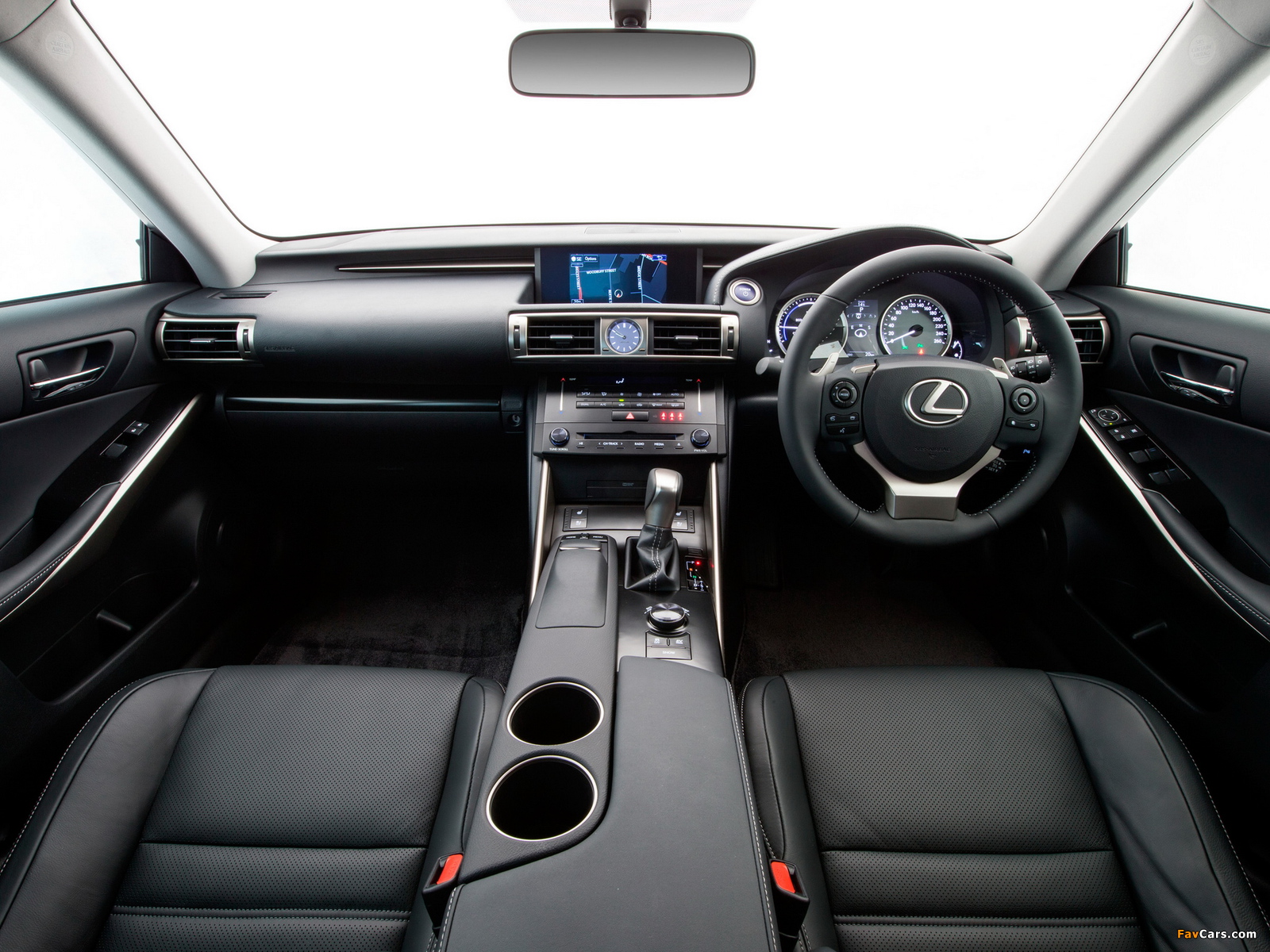 Pictures of Lexus IS 300h AU-spec (XE30) 2013 (1600 x 1200)
