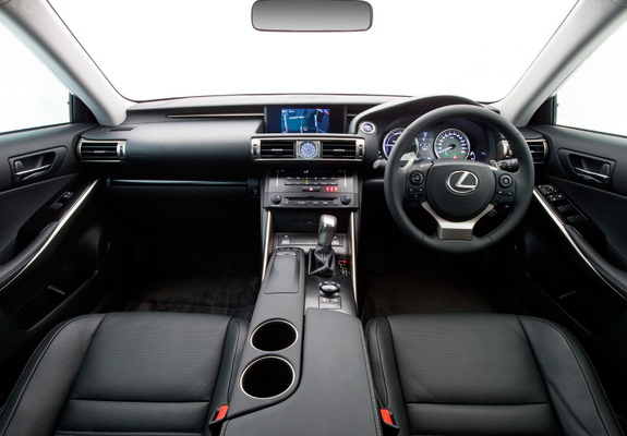Pictures of Lexus IS 300h AU-spec (XE30) 2013