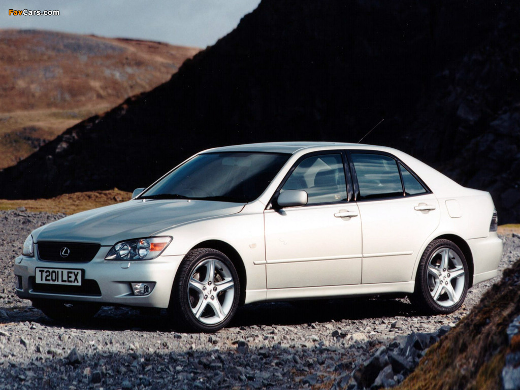 Lexus IS 200 UK-spec (XE10) 1999–2005 wallpapers (1024 x 768)