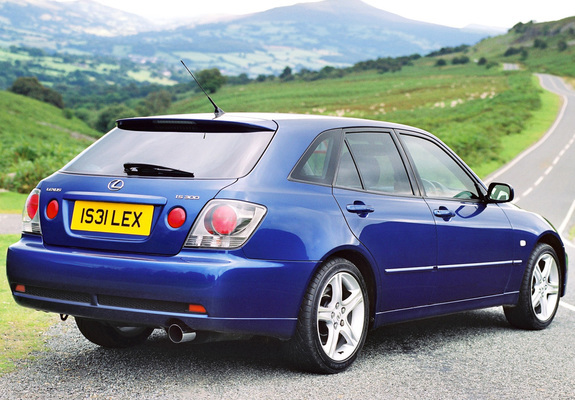 Lexus IS 300 SportCross UK-spec (XE10) 2001–05 wallpapers