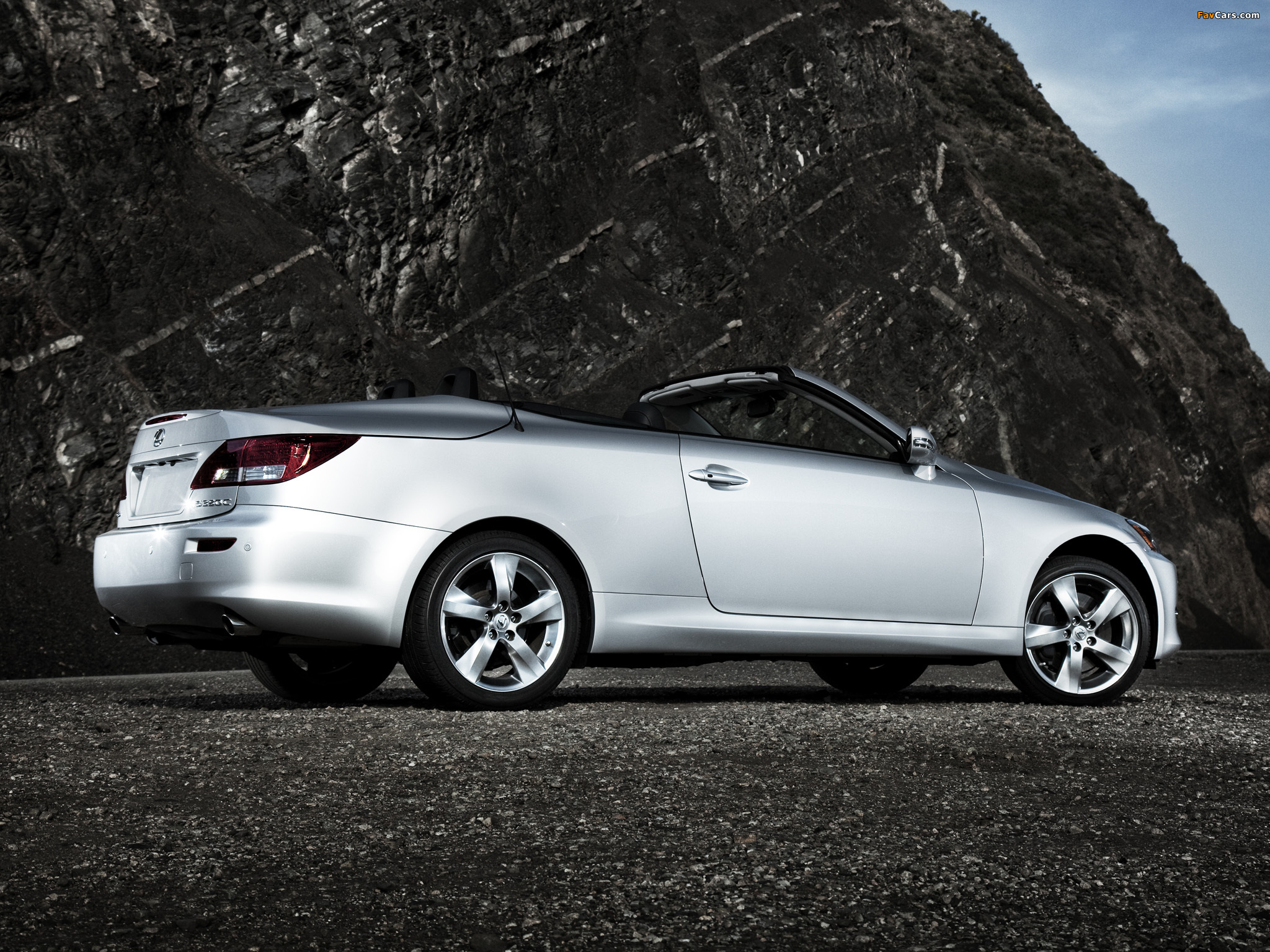 Lexus IS 350C (XE20) 2009 wallpapers (2048 x 1536)