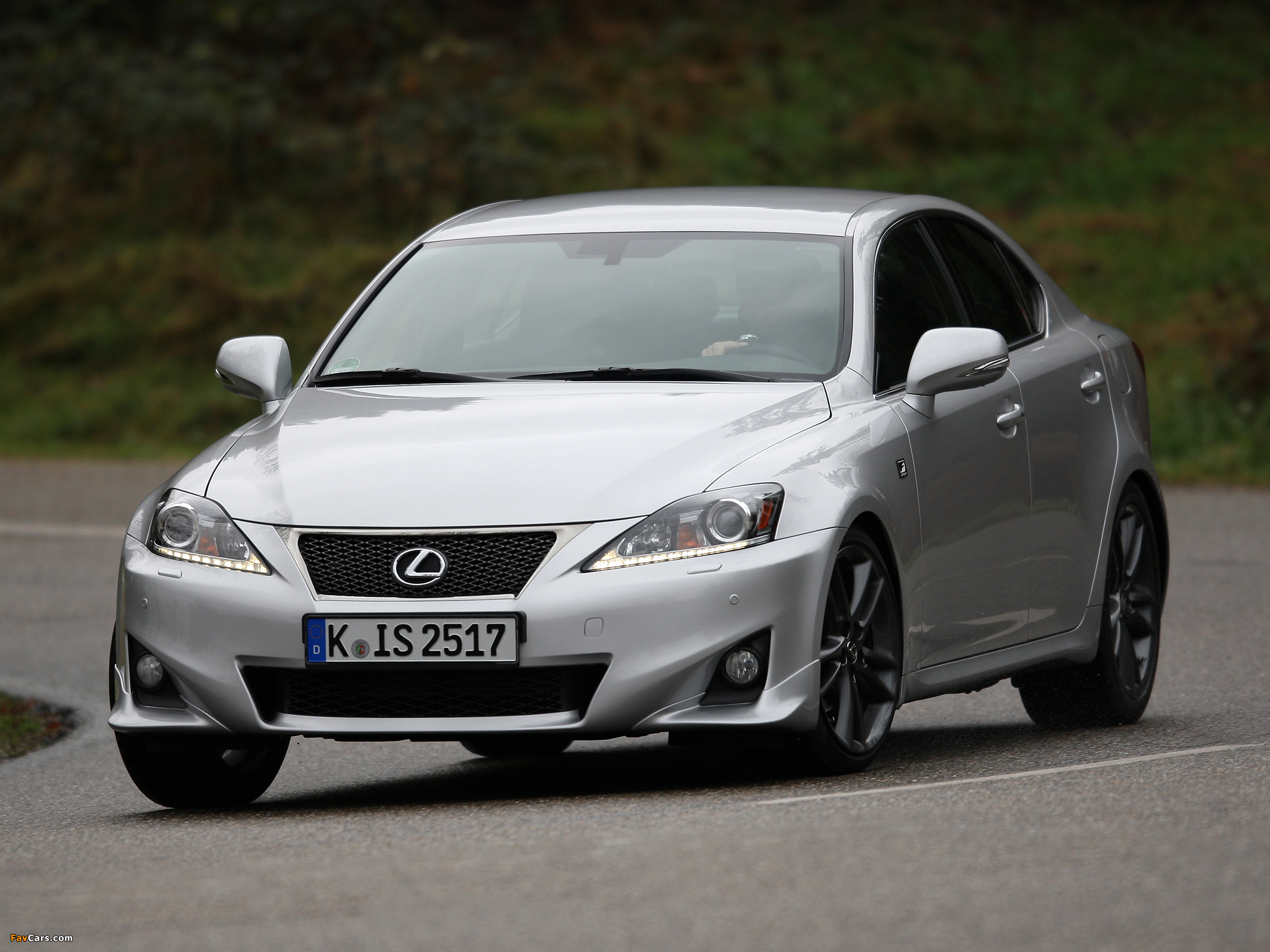 Lexus IS 220d F-Sport EU-spec (XE20) 2010–13 wallpapers (2048 x 1536)