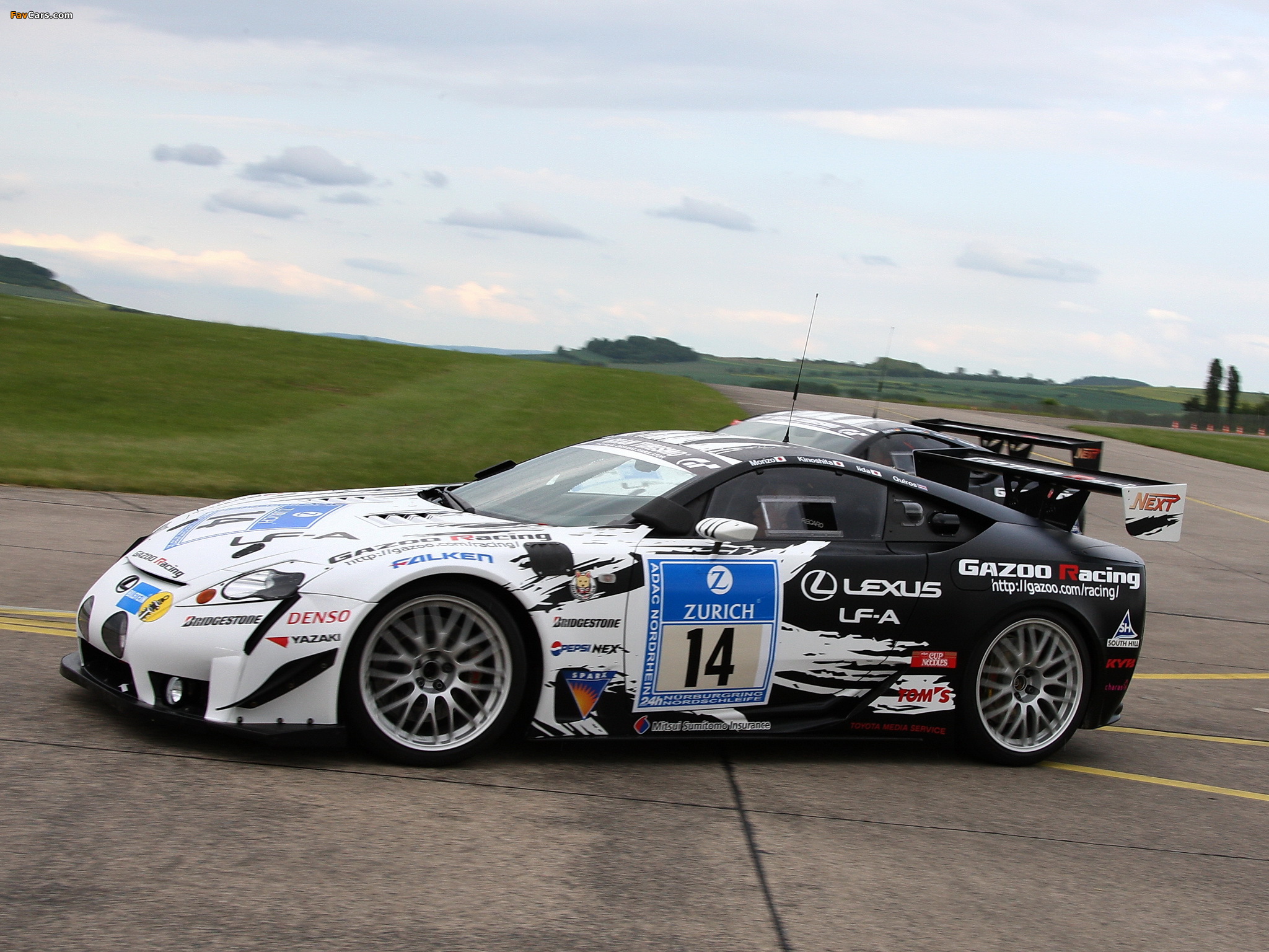 GAZOO Racing Lexus LF-A 24-hour Nürburgring 2009–12 photos (2048 x 1536)