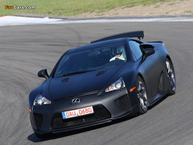 Lexus LFA Prototype 2009 pictures (640 x 480)