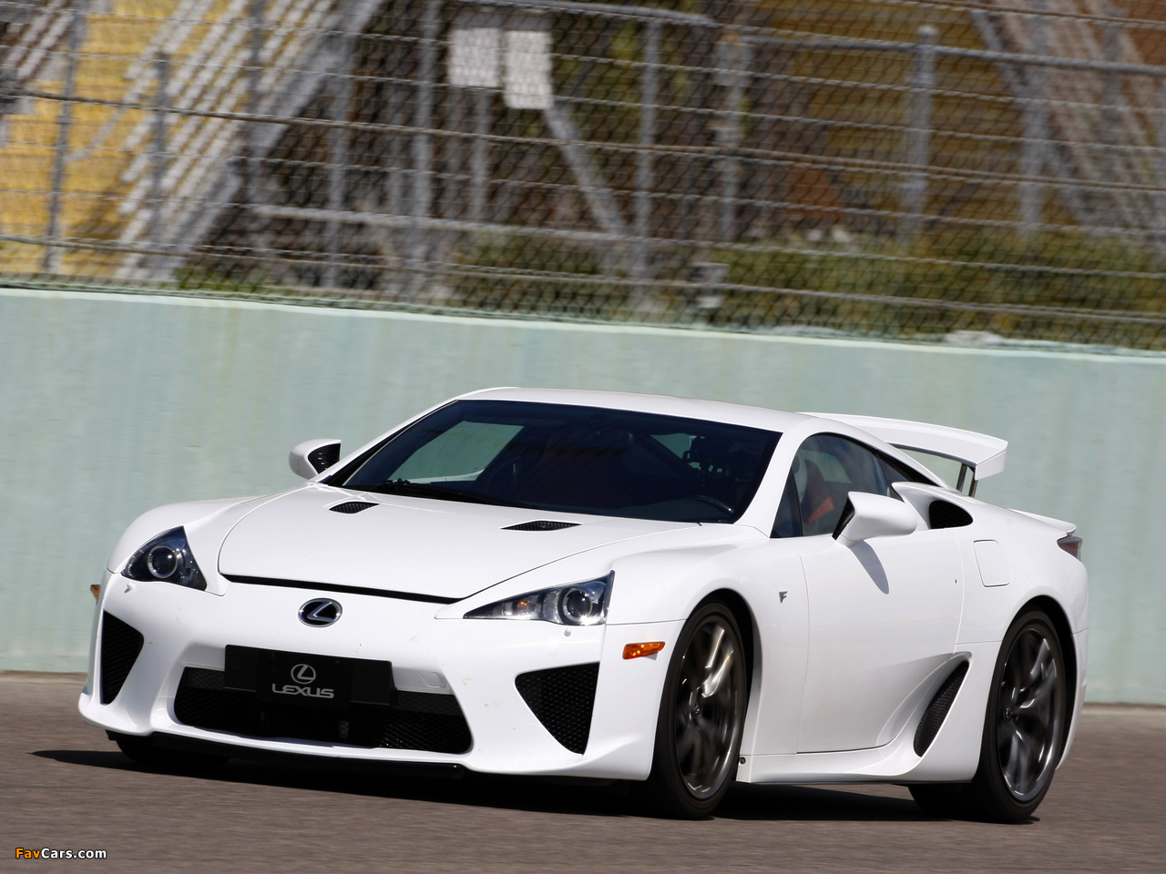 Lexus LFA 2010–12 wallpapers (1280 x 960)